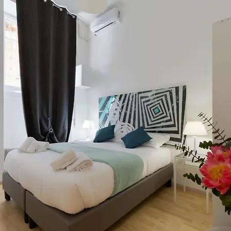 Lilly House רומא